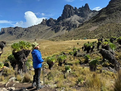Sirimon route tour Mount Kenya