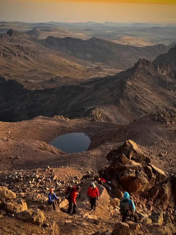 Climb Mount Kenya in 6 Days Via Chogoria Down Sirimon Route