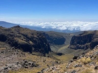 chogoria sirimon Mt Kenya Trekking